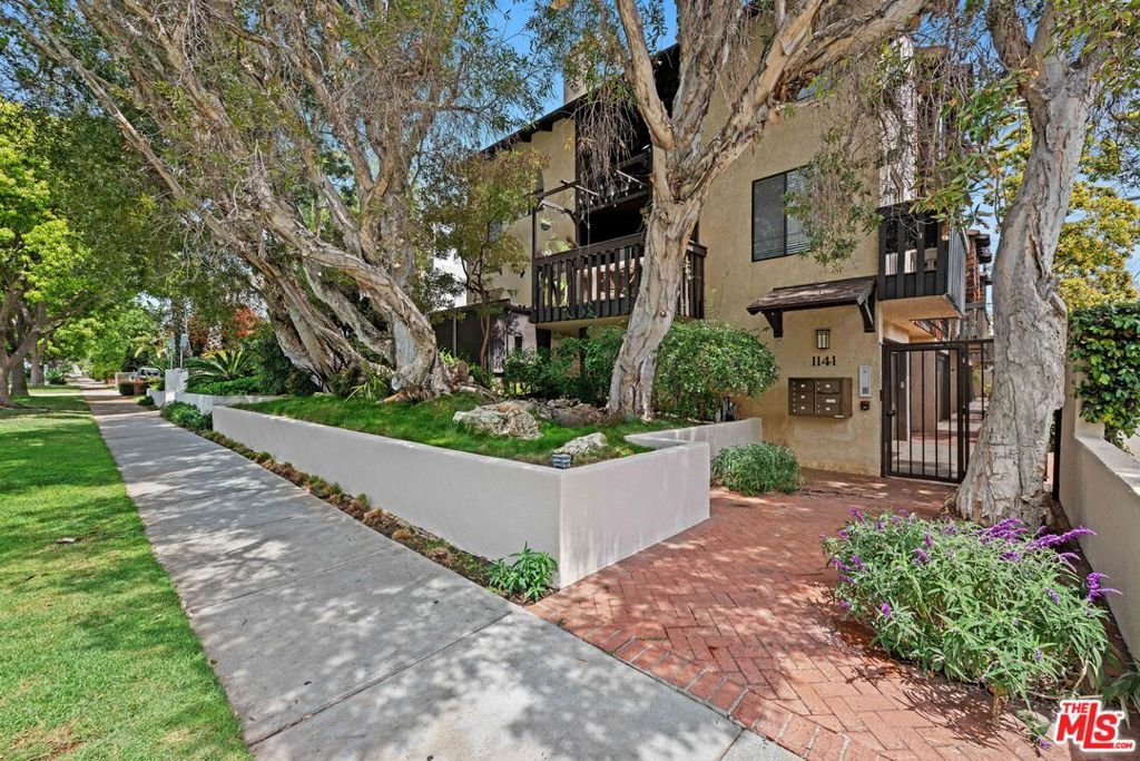 Photo of Listing #25535045