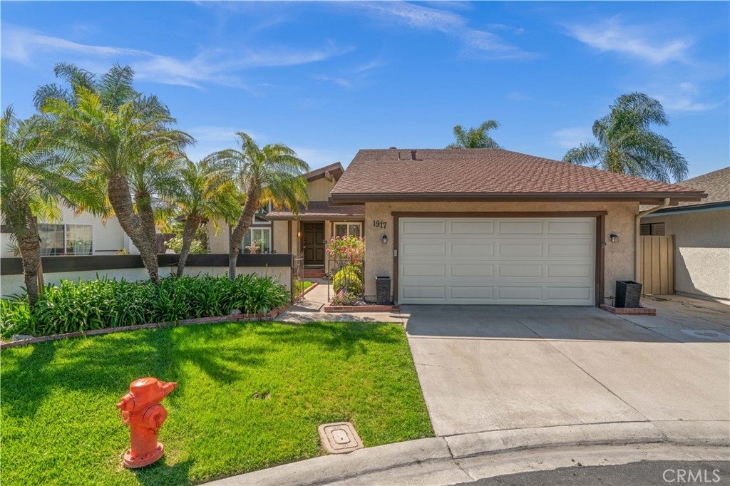 Photo of Listing #OC25100774