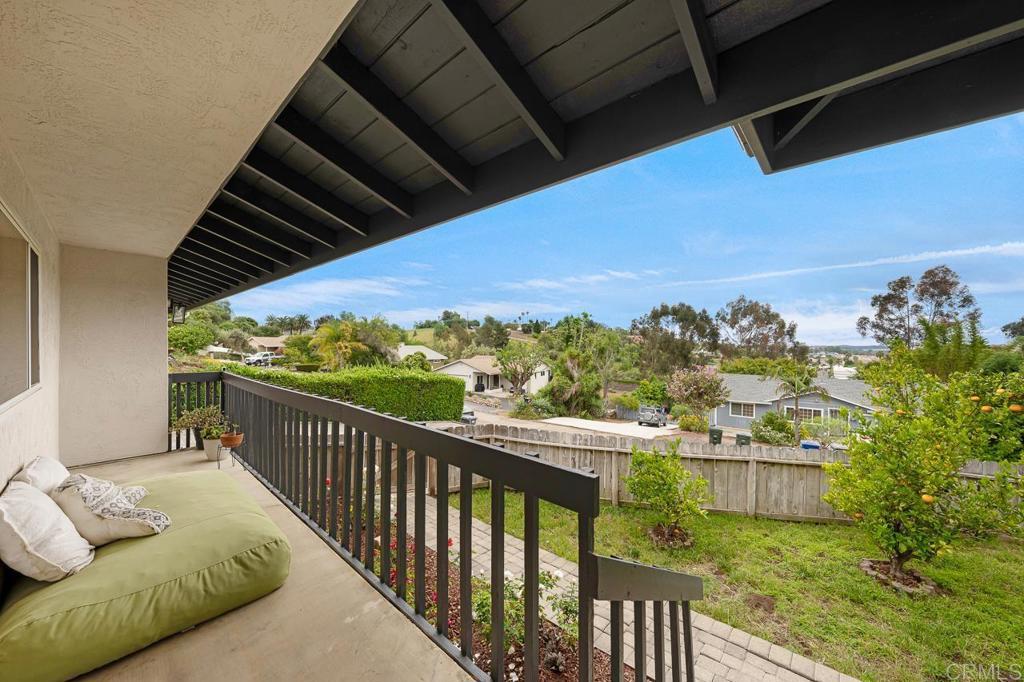 Photo of Listing #PTP2503284