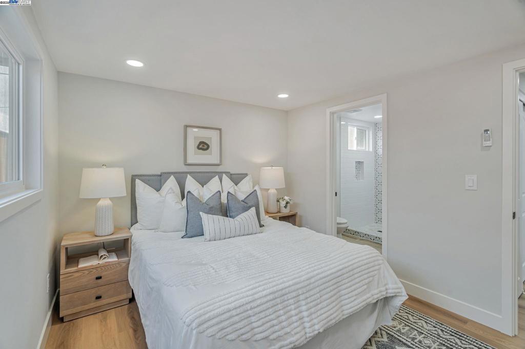 Photo of Listing #41096385