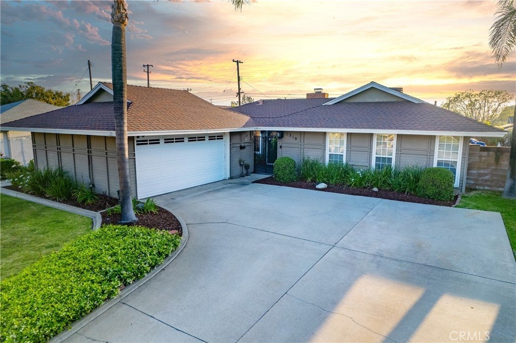 Photo of Listing #CV25100993