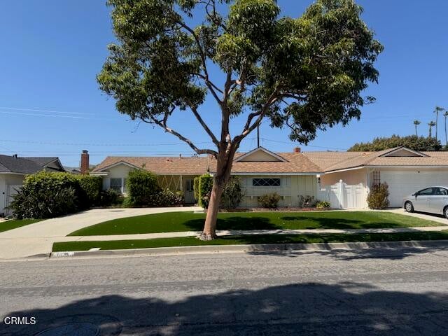 Photo of Listing #V1-29788