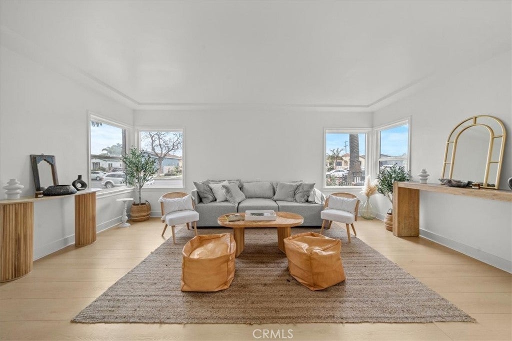 Photo of Listing #OC25100790