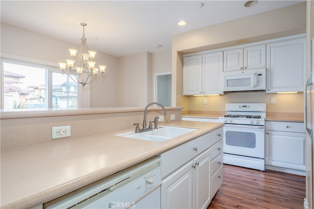 Photo of Listing #OC25099363