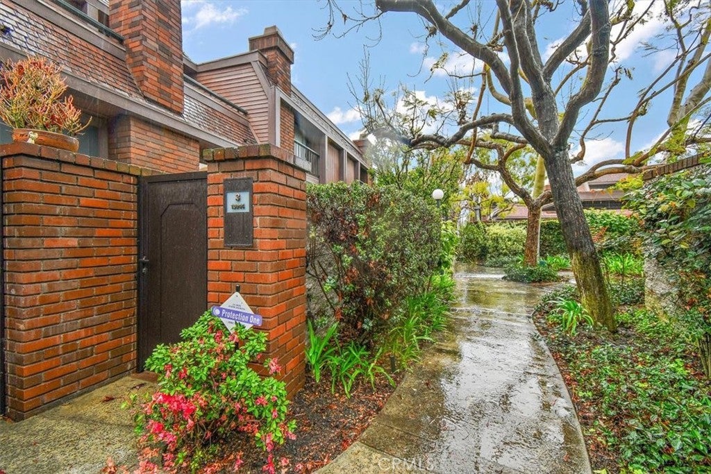 Photo of Listing #OC25101359