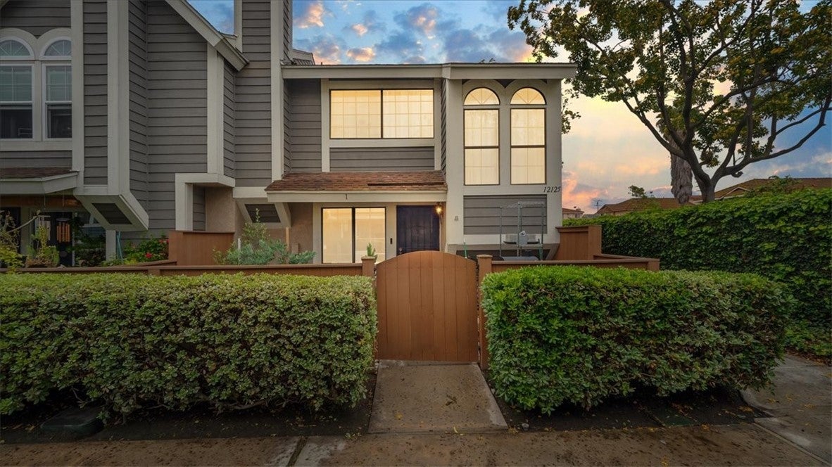 Photo of Listing #CV25101384