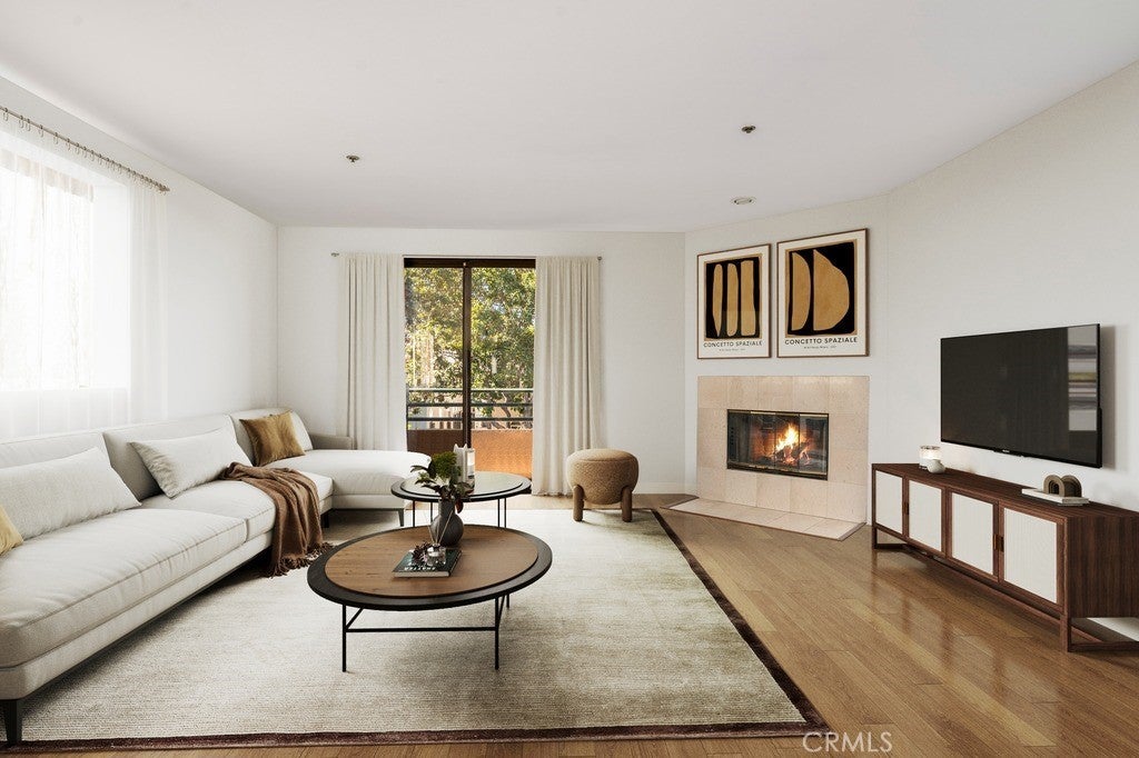 Photo of Listing #SB25101481