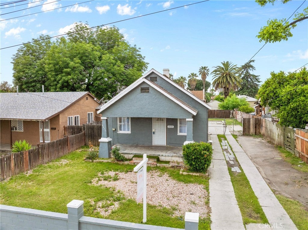 Photo of Listing #CV25101515