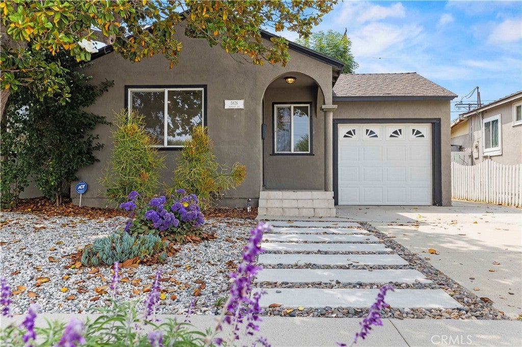 Photo of Listing #SR25101525