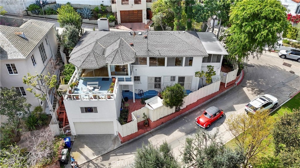 Photo of Listing #RS25101595