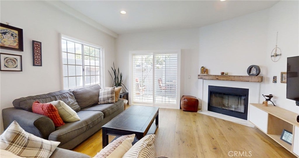 Photo of Listing #PF25099854