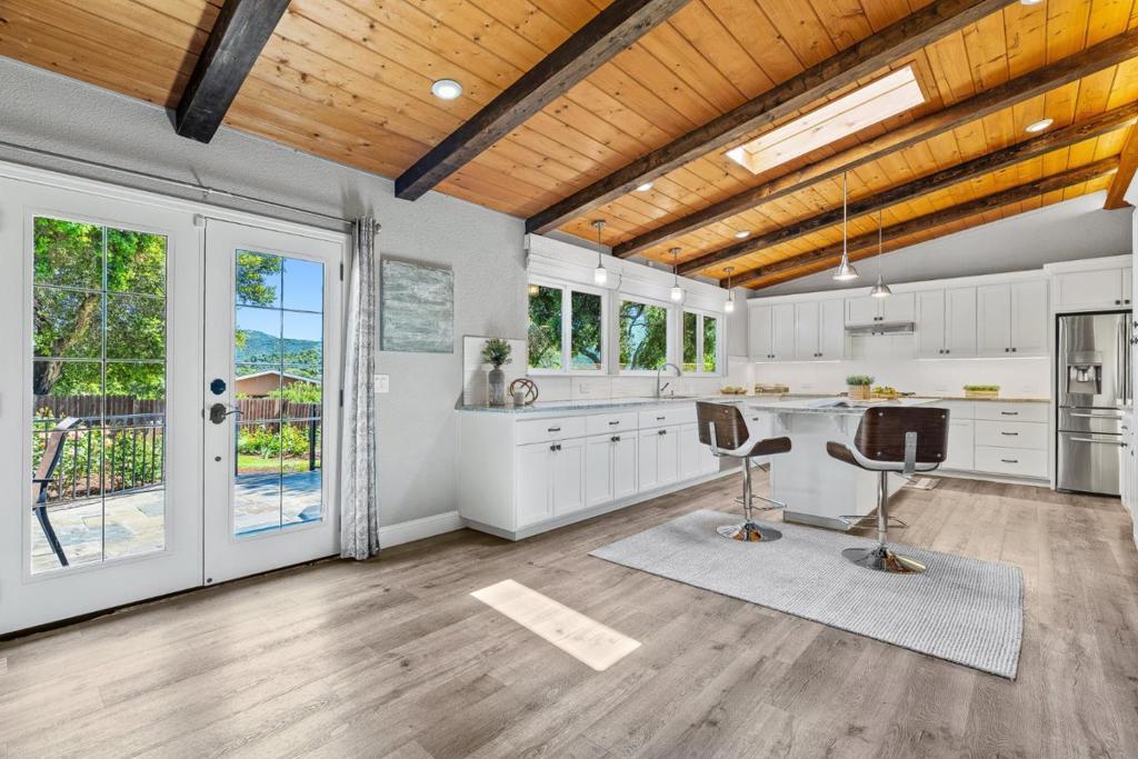 Photo of Listing #ML82005802