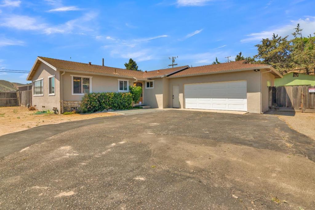 Photo of Listing #ML82005843