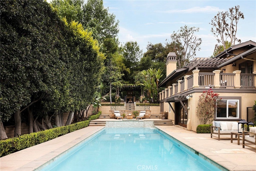 Photo of Listing #OC25101819