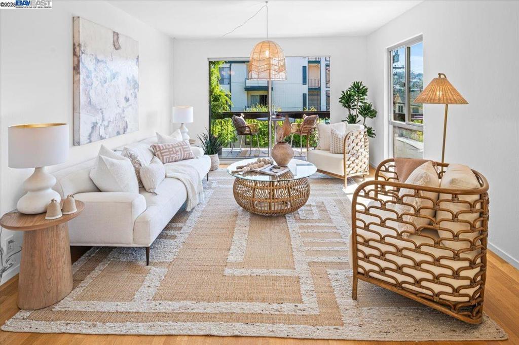 Photo of Listing #41096497