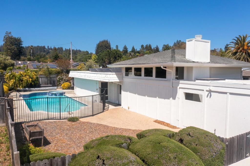 Photo of Listing #ML82005877