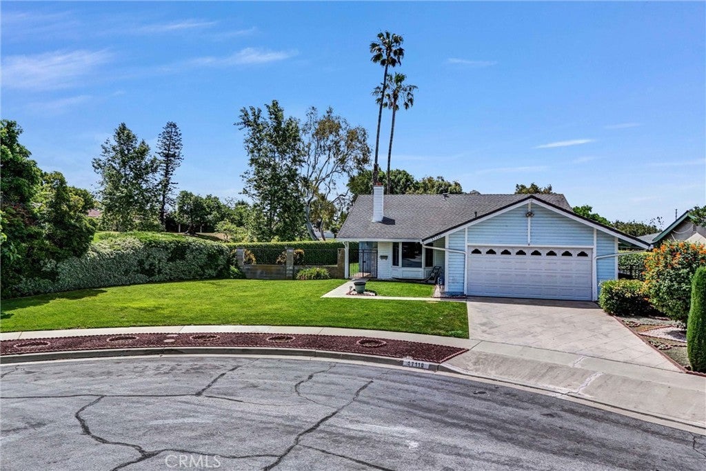 Photo of Listing #TR25102000