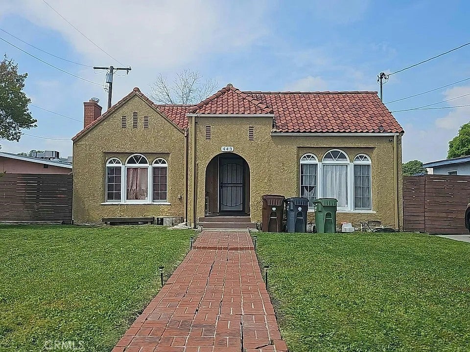 Photo of Listing #OC25102019