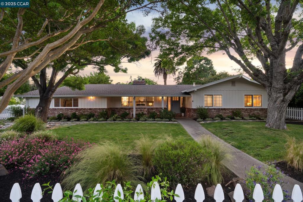 Photo of Listing #41096535