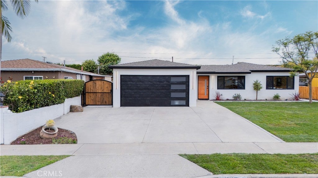 Photo of Listing #DW25101864