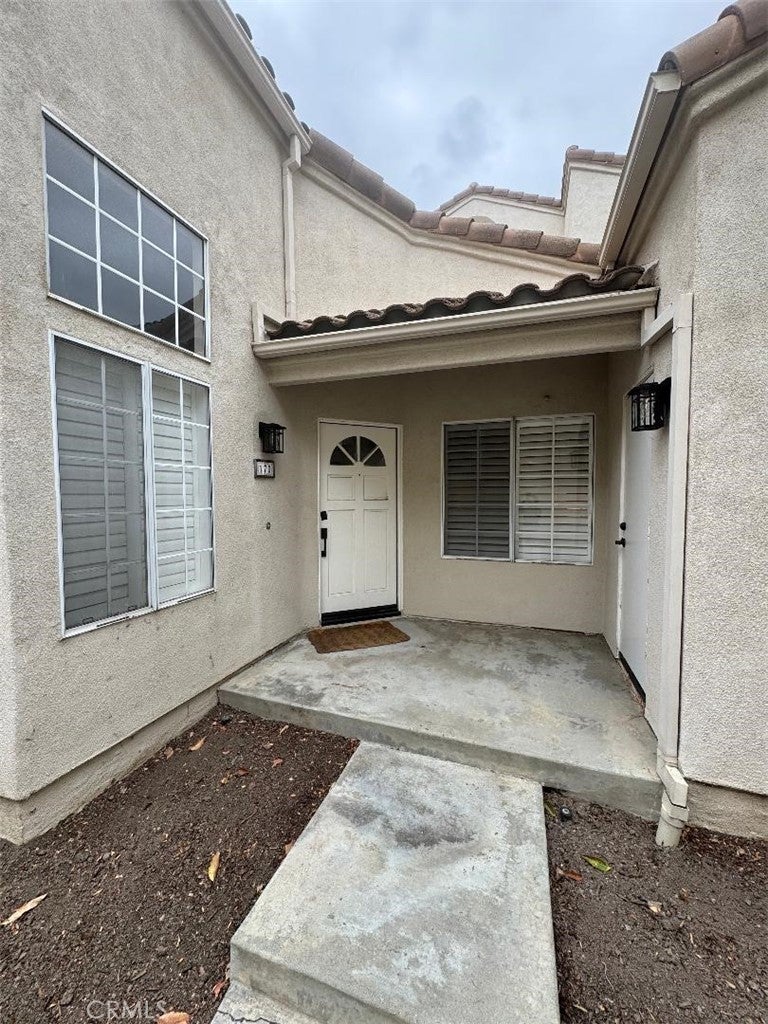 Photo of Listing #SB25101160