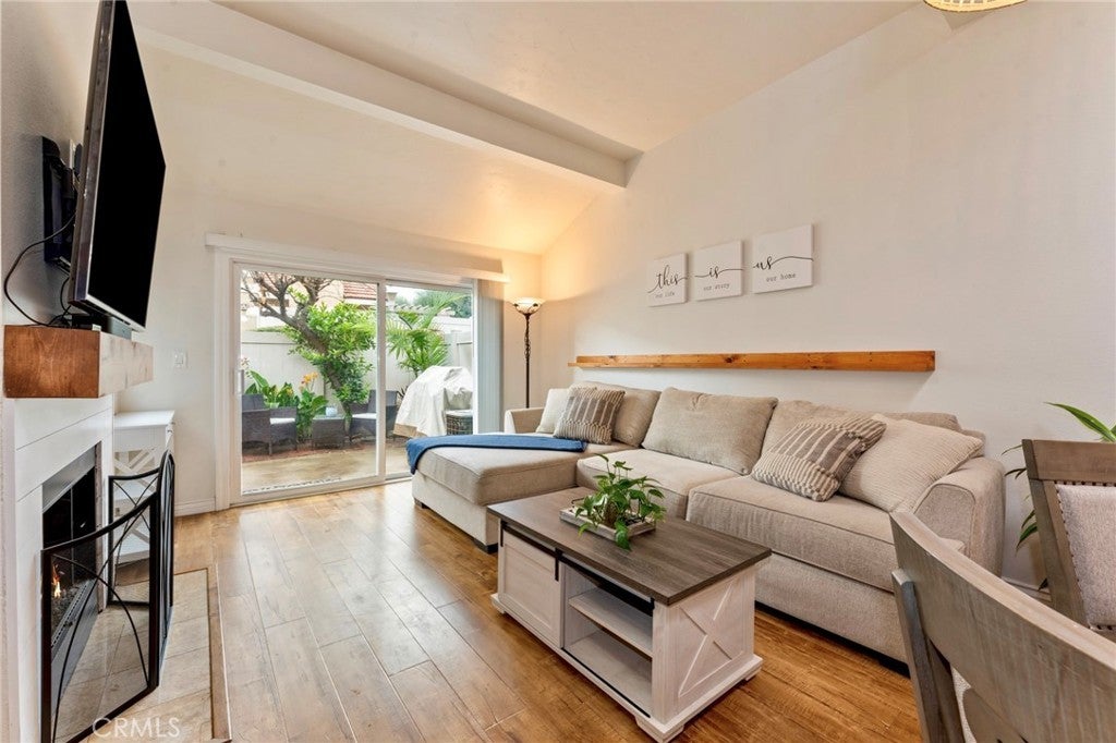 Photo of Listing #AR25102228