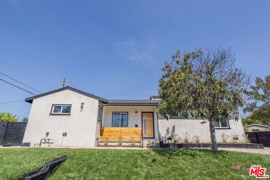 Photo of Listing #25535919