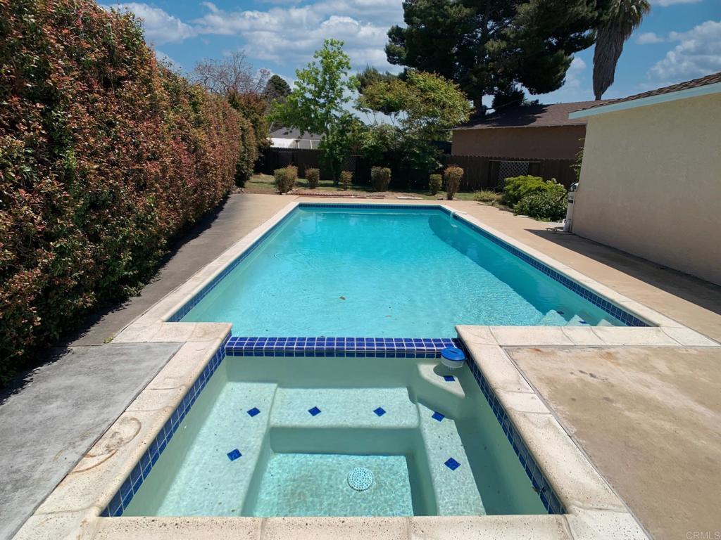 Photo of Listing #PTP2503324