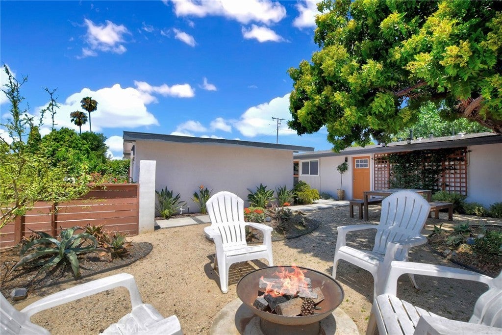 Photo of Listing #OC25102421