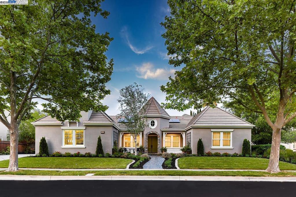 Photo of Listing #41096617