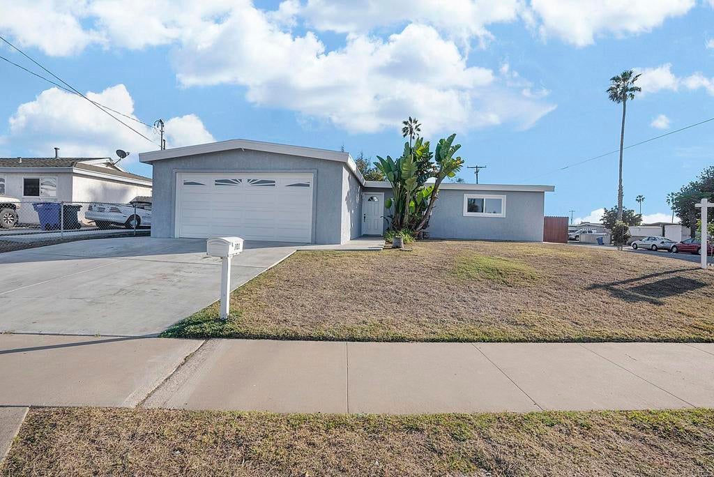 Photo of Listing #PTP2503338