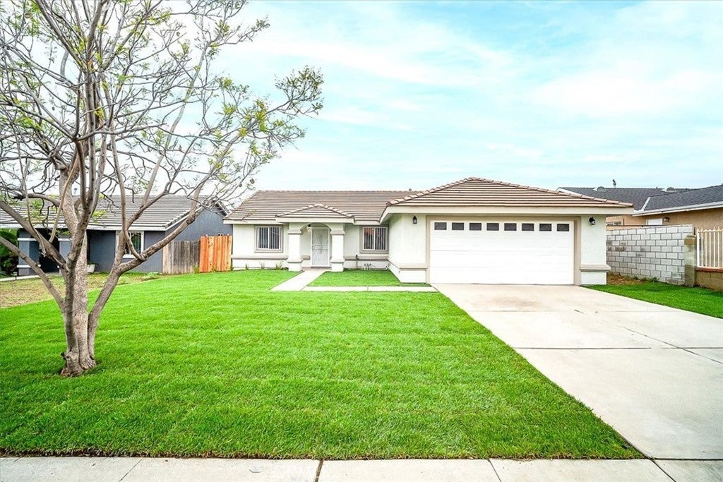 Photo of Listing #CV25102548