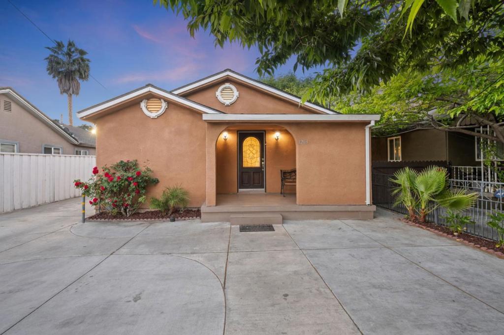 Photo of Listing #ML81990858