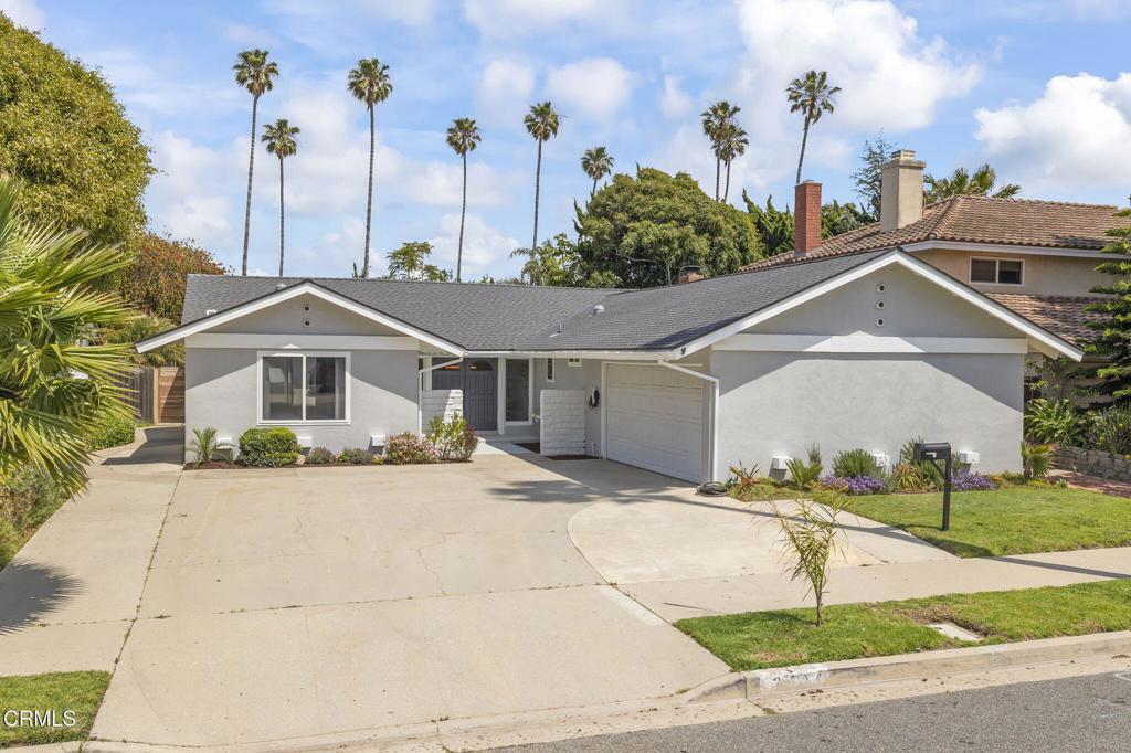 Photo of Listing #V1-29815