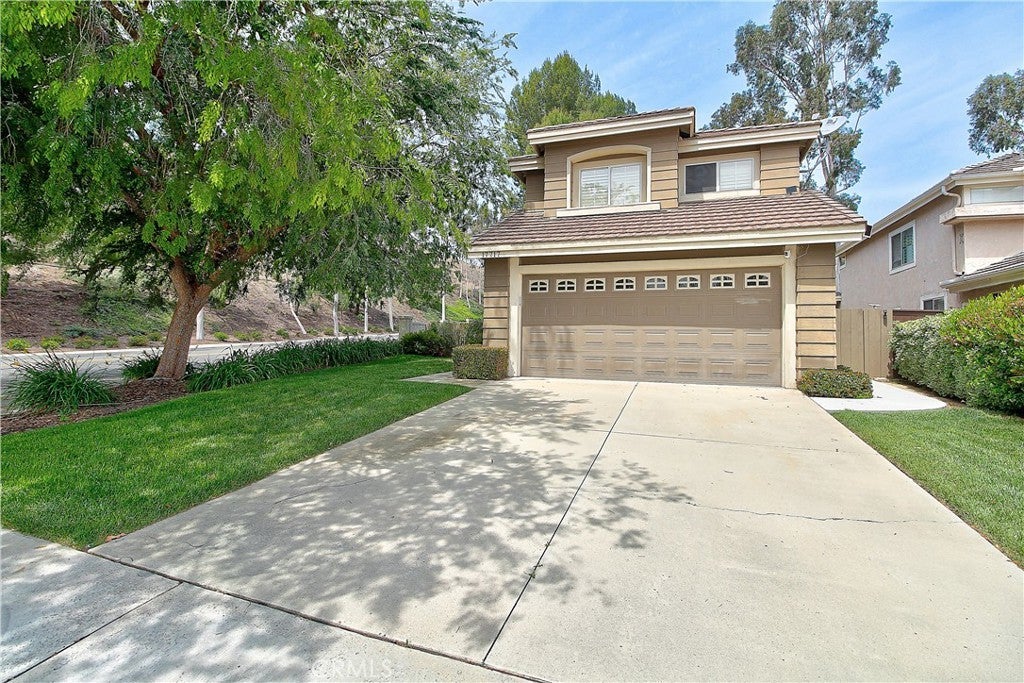 Photo of Listing #IV25102598