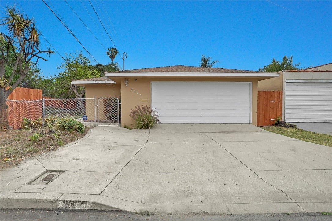 Photo of Listing #CV25102340