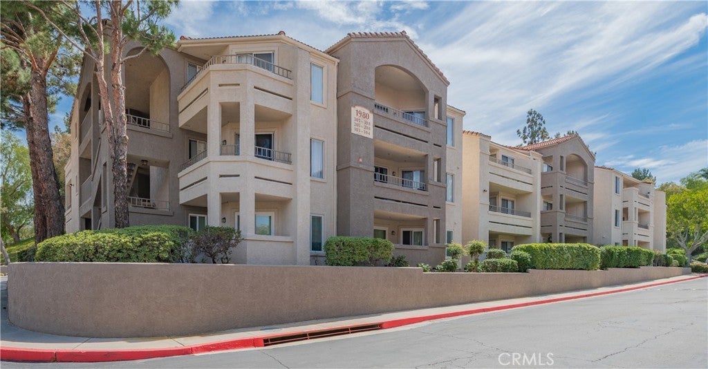 Photo of Listing #PW25100232