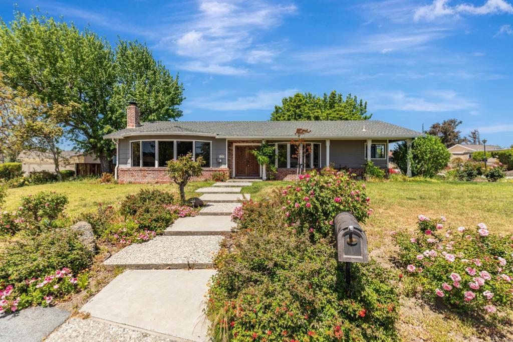 Photo of Listing #ML82005608