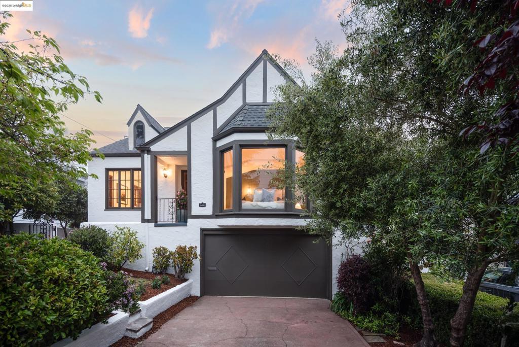 Photo of Listing #41096695