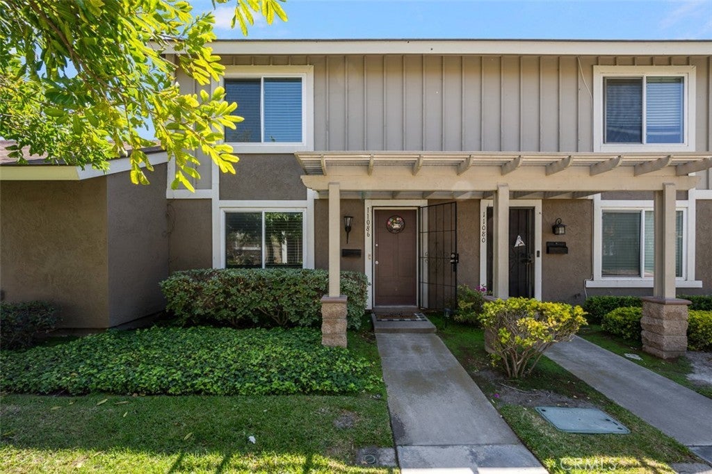 Photo of Listing #PW25102985