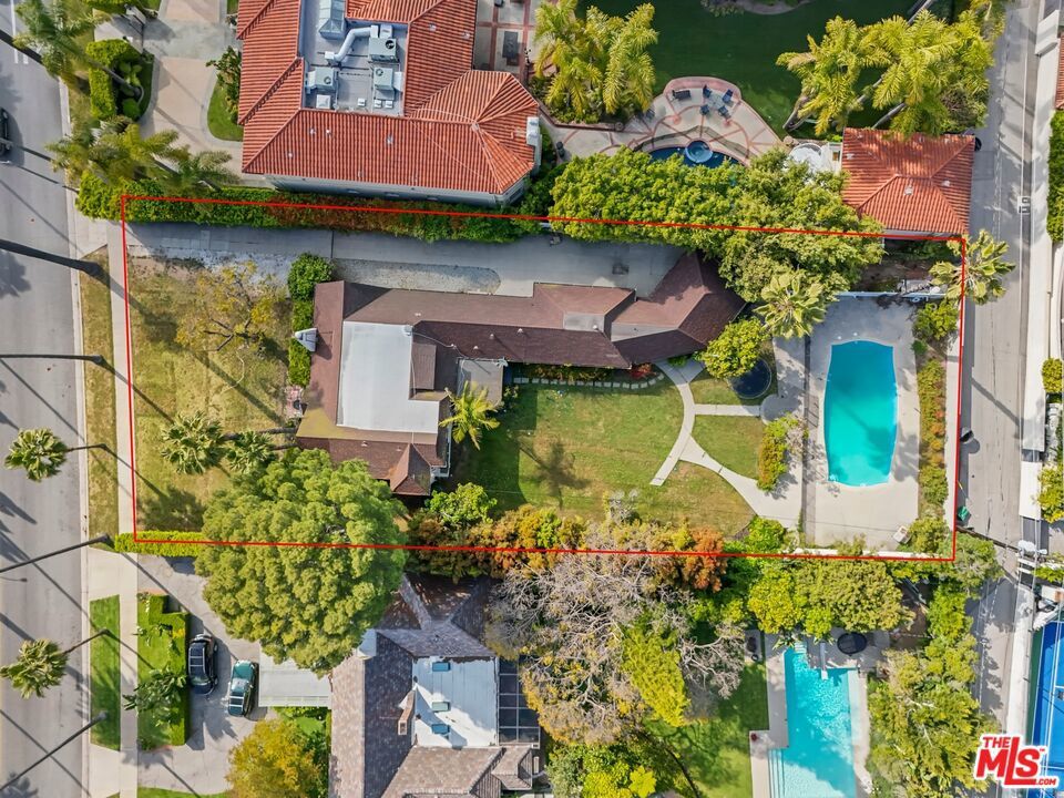 Photo of Listing #25536401