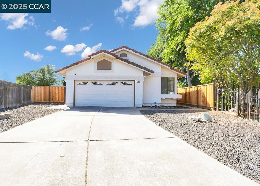 Photo of Listing #41096758