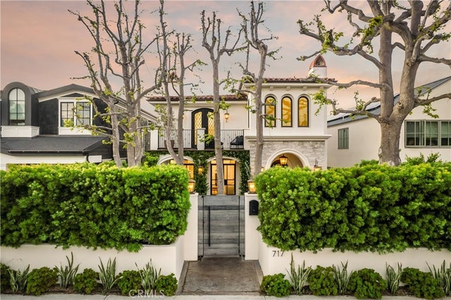 717 35th Street, Manhattan Beach.