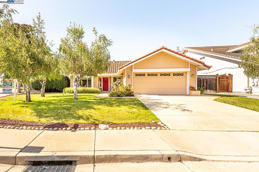 Photo of Listing #41096764