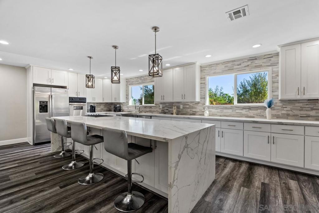 Photo of Listing #250026996SD