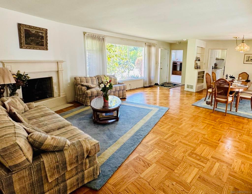 Photo of Listing #250027000SD