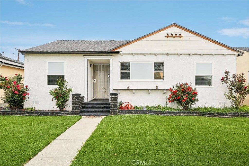 Photo of Listing #SB25098257