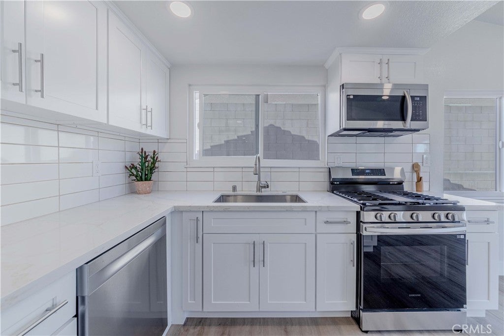 Photo of Listing #PW25102741