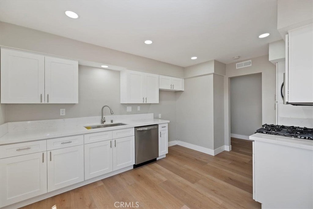 Photo of Listing #PW25103538