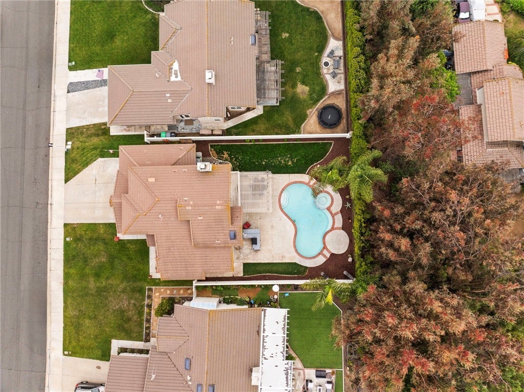 Photo of Listing #SW25103468